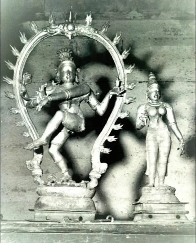 கல்லிடைக்குறிச்சியிலிருந்து திருடப்பட்டு, மீட்கப்பட்ட நடராஜர் சிலை