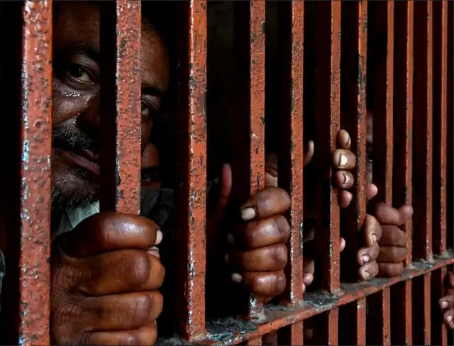 પોલીસનિર્દયતા