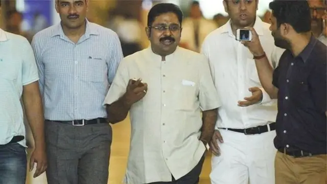 இரட்டை இலை சின்ன விவகாரம்