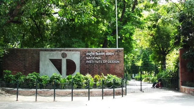 एनआईडी की एंट्री का शॉट