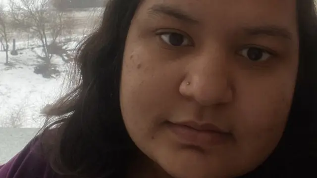 जिया बलूनी, सूमी यूनिवर्सिटी की छात्रा