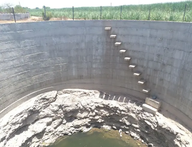 याच विहीरीत पूजाचा मृतदेह आढळला.