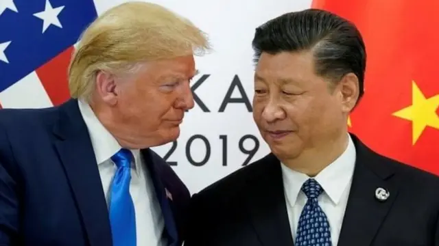 O presidente americano Donald Trump ao lado do presidente chinês Xi Jinping