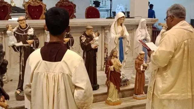 இலங்கை கொச்சிக்கடை புனித அந்தோனியார் தேவாலயம் இன்று முதல் மக்கள் பார்வைக்கு திறப்பு