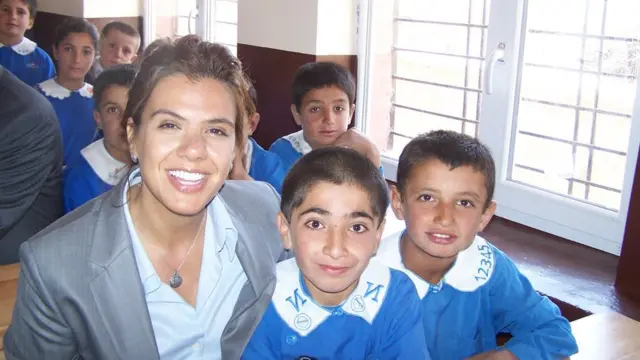 Ebru Uygun çocuklarla