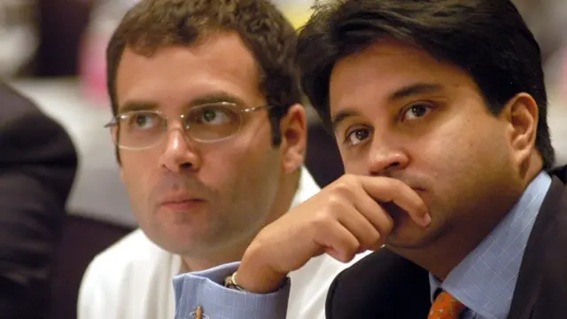 யார் இந்த ஜோதிராதித்யா சிந்தியா? அவரது குடும்ப பாரம்பர்யம் என்ன?