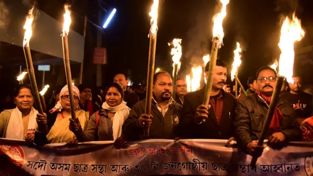 আসামের নাগরিক পঞ্জীকে কেন্দ্র করে স্থানীয়রা বিক্ষোভ করছেন গত বছর থেকেই