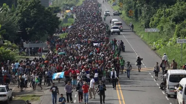 Una caravana de migrantes