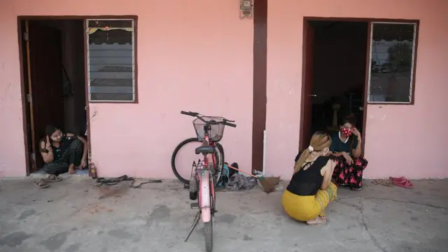 แรงงานข้ามชาติ