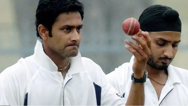 अनिल कुंबले और हरभजन सिंह