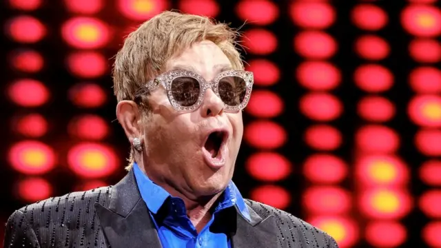 Элтон Джон