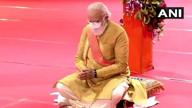 नरेंद्र मोदी