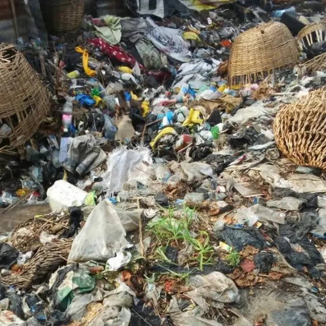 Une décharge publique