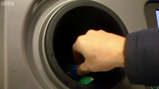 Норвегиянын дүкөндөрүндө атайын аппараттар орнотулган