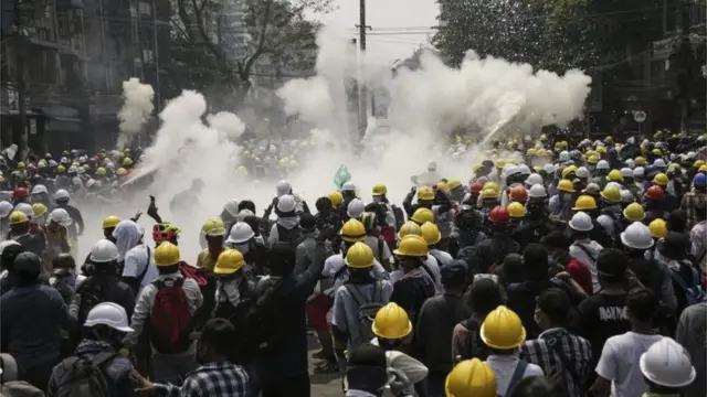 ผู้ประท้วงในเมียนมา