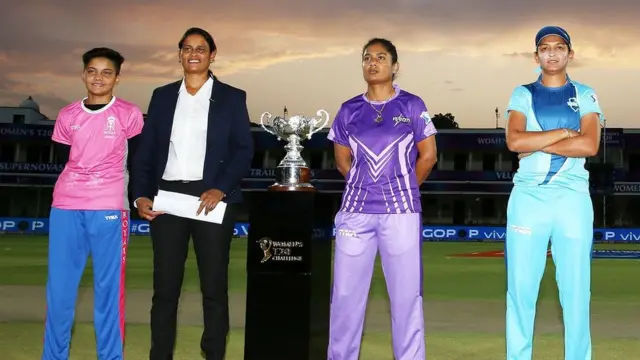 जीएस लक्ष्मी, महिला क्रिकेट