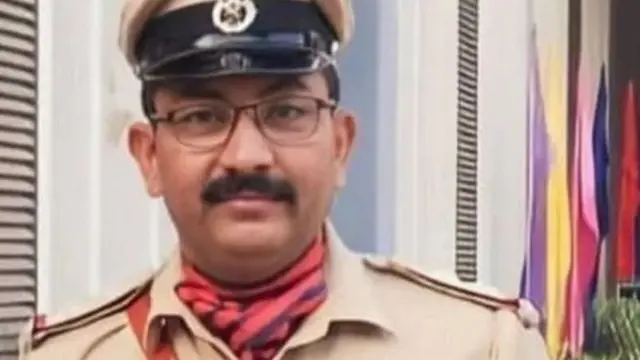 క్రైమ్ బ్రాంచ్ పోలీసు