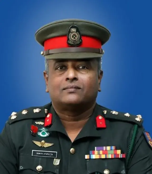 இலங்கை இராணுவ ஊடகப் பேச்சாளர் பிரிகேடியர் சுமித் அத்தபத்து