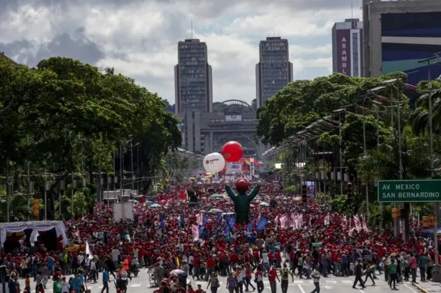 Ato pró-governo