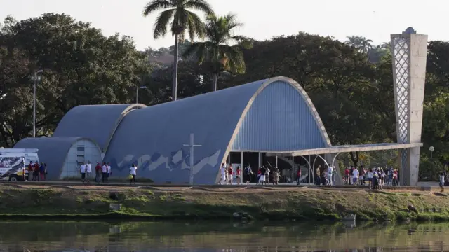 Iglesia de San Francisco de Asís en el complejo de Pampulha en Belo Horizonte, Brasil