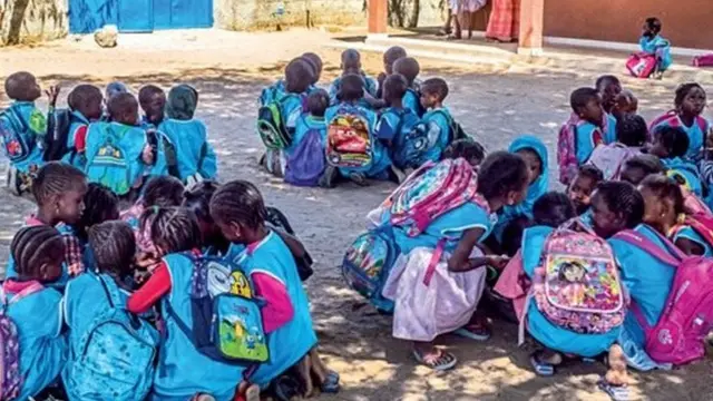 ኣብ ቀጽሪ ቤት-ትምህርቲ ዝመሃሩ ዘለው ተምሃሮ