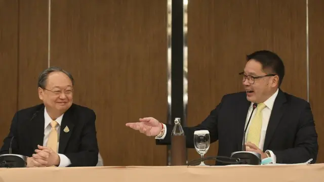 แถลงข่าว