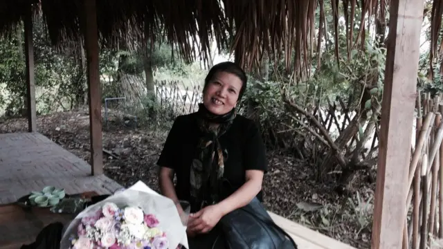 "Trong chế độ độc tài, không đòi ai trả quyền con người?" bà Đặng Bích Phượng nói.