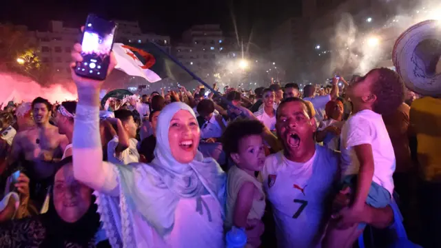 الجزائر