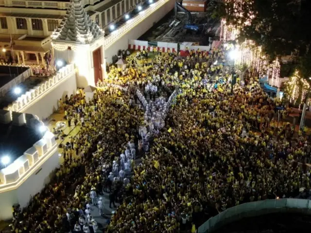 Drone aerial view shows as supporters of Thailand"s King Maha Vajiralongkorn and Queen Suthida wait for them outside the Grand Palace in Bangkok, Thailand, November 1, 2020