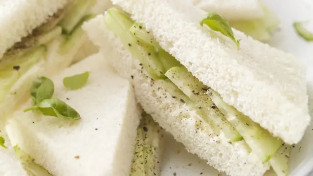 Сэндвичи с огурцом