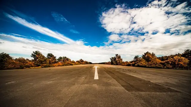 مهبط طائرات