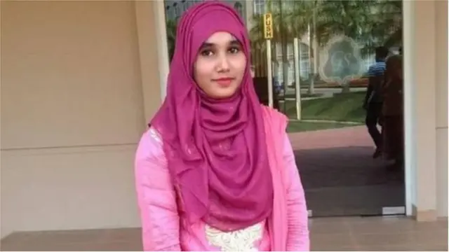 খাদিজা বেগম (হামলার শিকার হবার আগে)