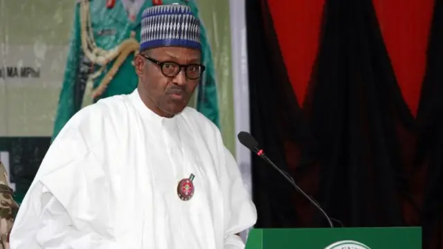 Perezida Buhari w'imyaka 76 y'amavuko, ari ku butegetsi guhera mu mwaka wa 2015 (yigeze no gutegeka Nigeria kuva mu mwaka wa 1983 kugera mu wa 1985)