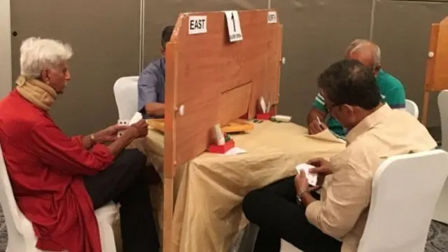 ஆசிய விளையாட்டு போட்டிகள்: அசத்தும் 60 வயதை தாண்டிய இந்திய வீராங்கனைகள்