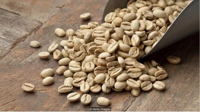 कॉफ़ी से कैफ़ीन निकालना