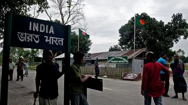 লালমনিরহাটে ভারত-বাংলাদেশ সীমান্তে একটি চেকপোস্ট