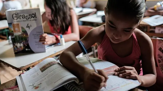 Meninas na escola