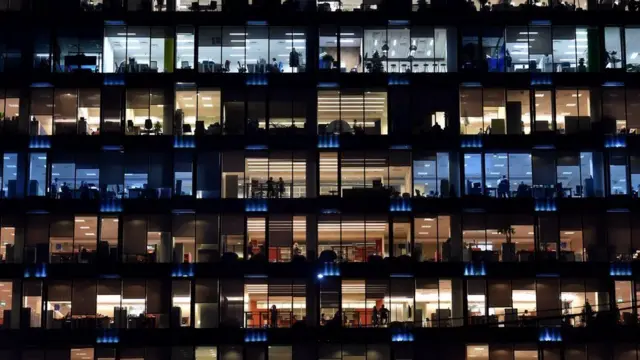 ઓફિસની તસવીર