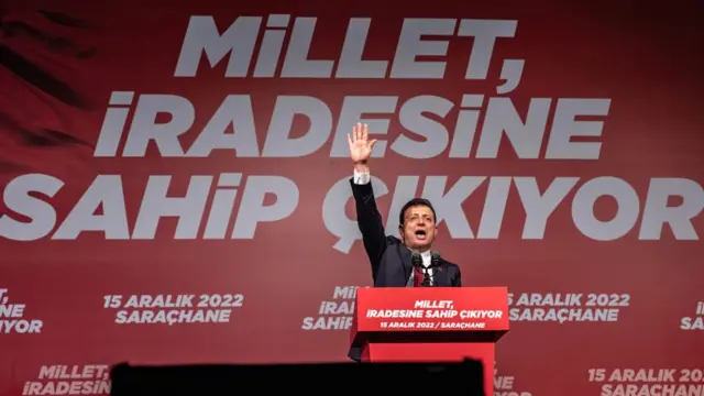 Turkey elections: Biggest test for Erdogan amid cost of living crisis