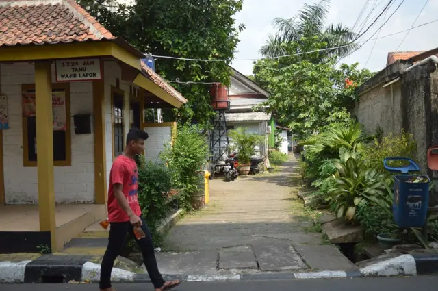 Jalan Kramat delapan