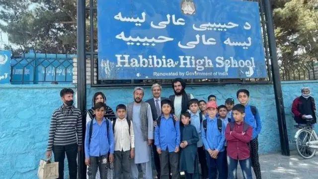 बच्चों के साथ जेपी सिंह