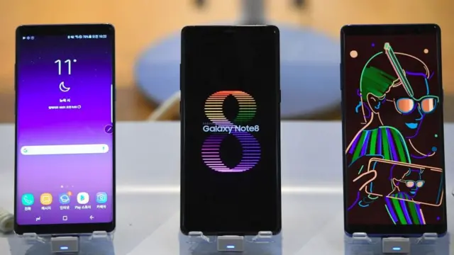 મોબાઇલ ફોનની તસવીર