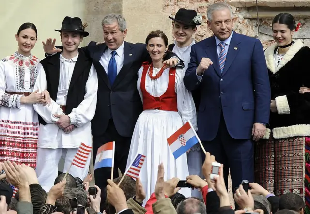 Буш у Хорватії