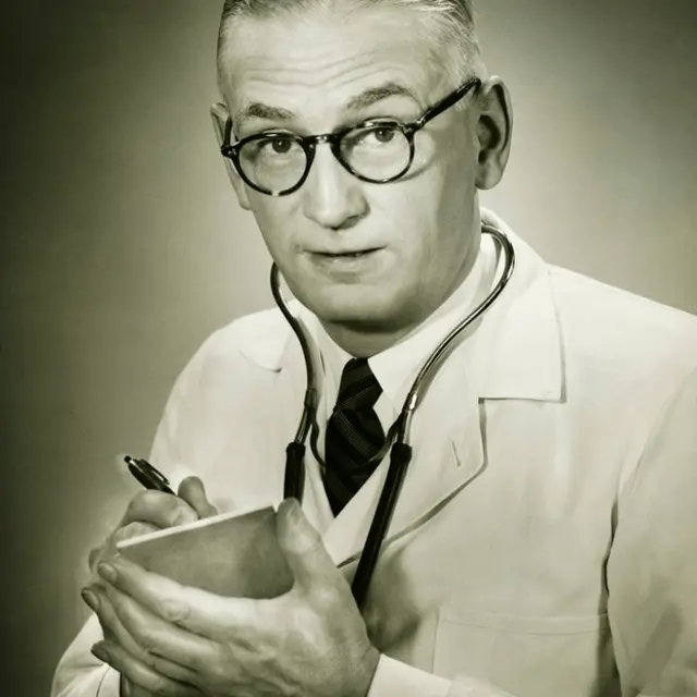 Doctor con lilbreta
