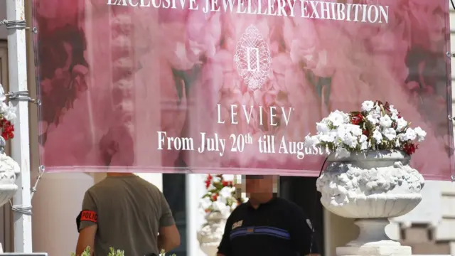 Выставка "Левиев"