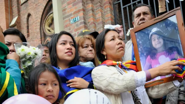 Familiares y allegados a la víctima asistieron este miércoles a su velatorio en Bogotá.