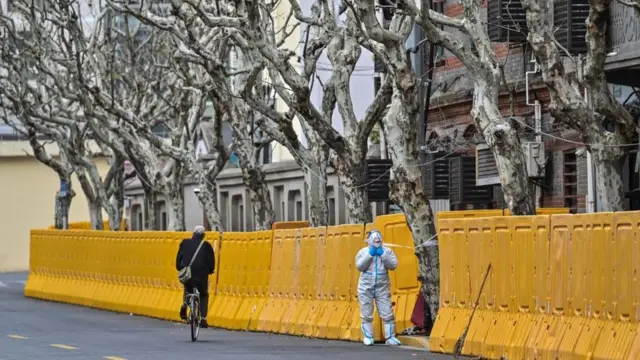 شانگهای، قلب اقتصادی چین، اکنون در قرنطینه است