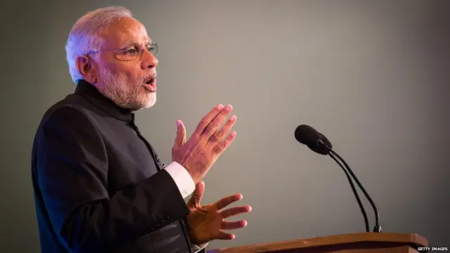 नरेंद्र मोदी