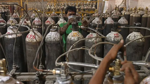 Cilindros de oxígeno