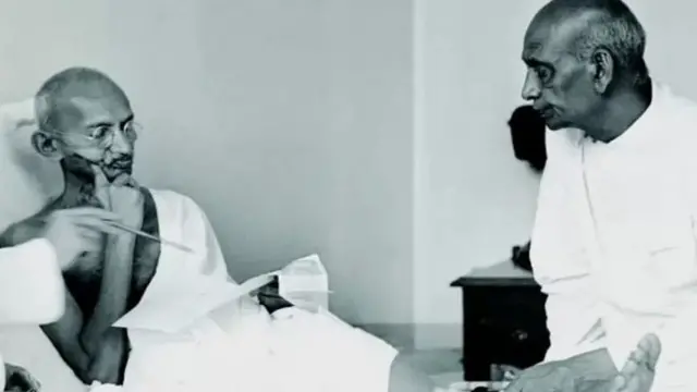 महात्मा गांधी, सरदार पटेल